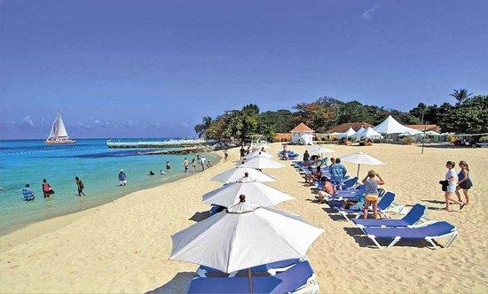 Royal Decameron Cornwall Beach